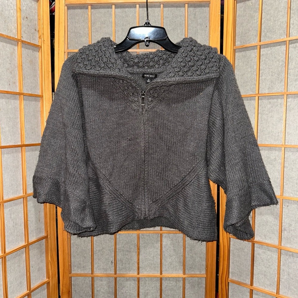 Nine West Grey Cape Bolero Style Zip Up Sweater